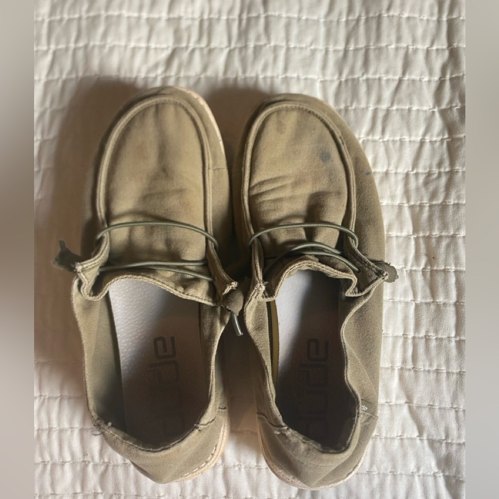 Womens hey dude shoes